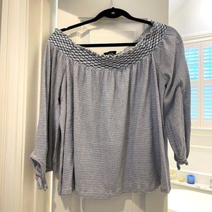 Jessica Simpson off-shoulder top